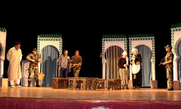 Bordj Bou Arréridj: la pièce théâtrale « Azikat El Abtal » enchante le public